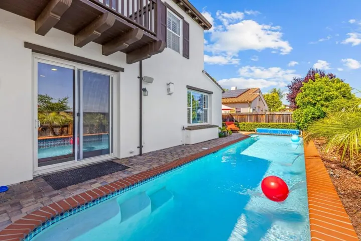 6560 Eagle Ridge Court, Gilroy, California 95020