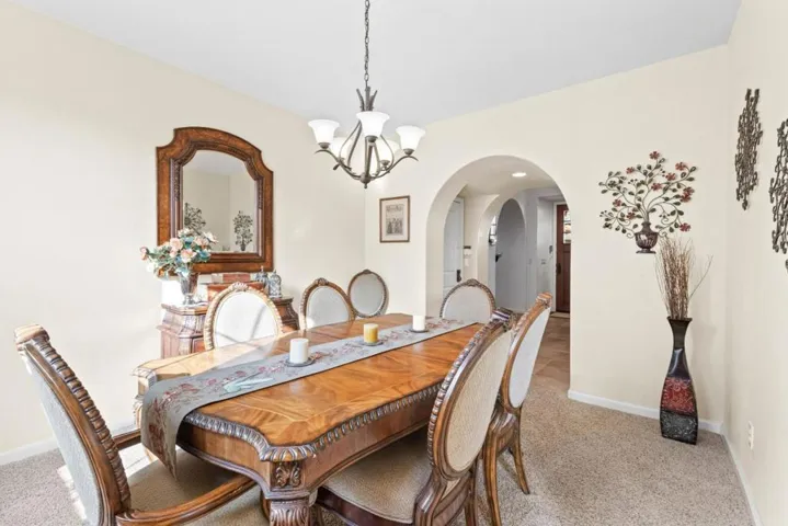6560 Eagle Ridge Court, Gilroy, California 95020