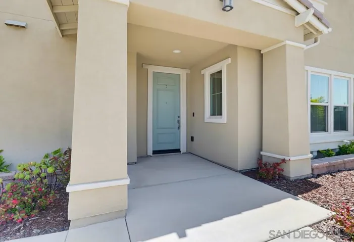 1124 Camino Levante, Chula Vista, California 91913