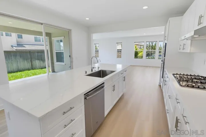 1124 Camino Levante, Chula Vista, California 91913