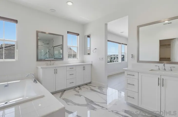 1124 Camino Levante, Chula Vista, California 91913