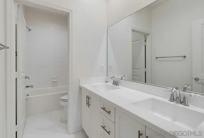 1124 Camino Levante, Chula Vista, California 91913