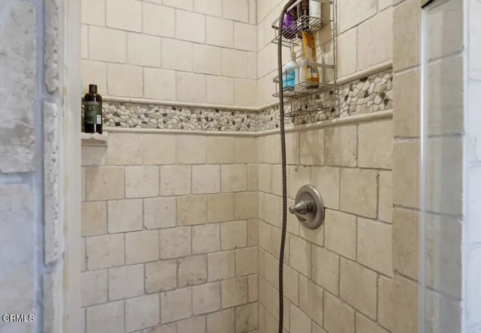 2368-glenrose-ave-028_web