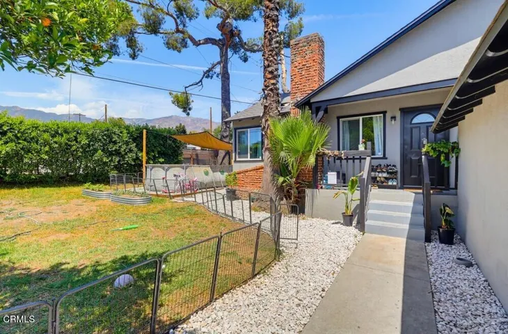 2368-glenrose-ave-004_web