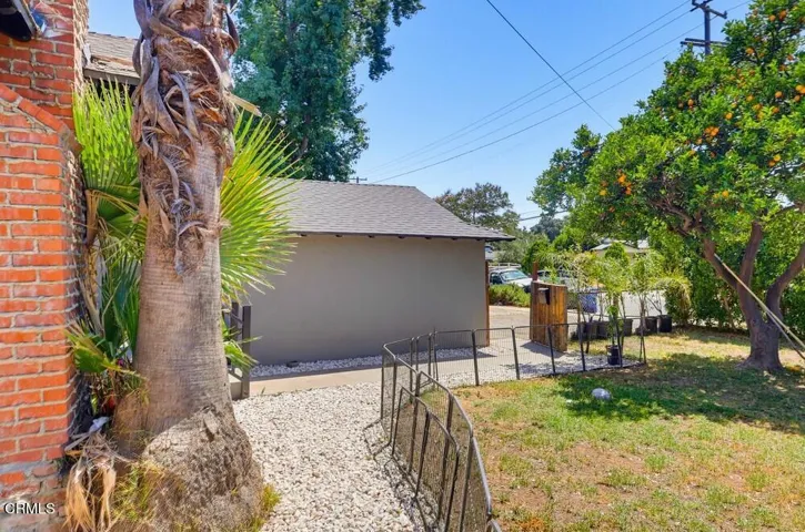 2368-glenrose-ave-042_web