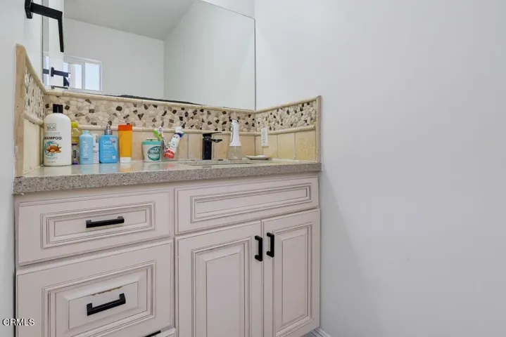 2368-glenrose-ave-026_web