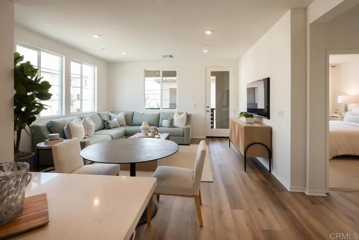 511 Avenida Centro 101, Chula Vista, California 91910