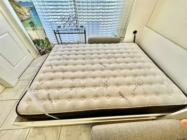 1021 Scott St 124, San Diego, California 92106