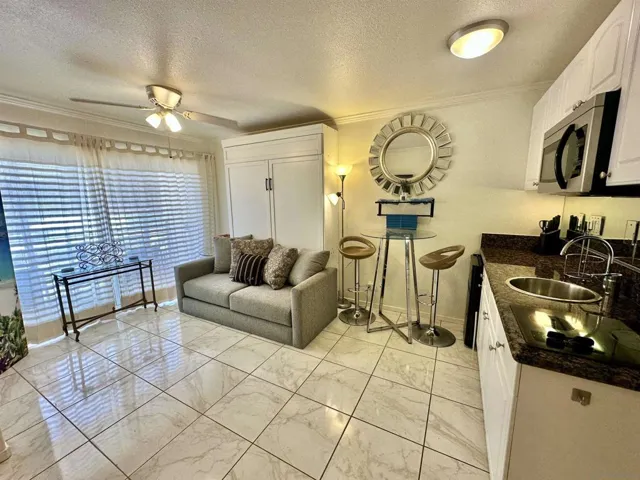 1021 Scott St 124, San Diego, California 92106