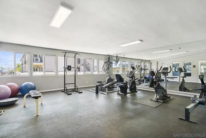 1021 Scott St 124, San Diego, California 92106