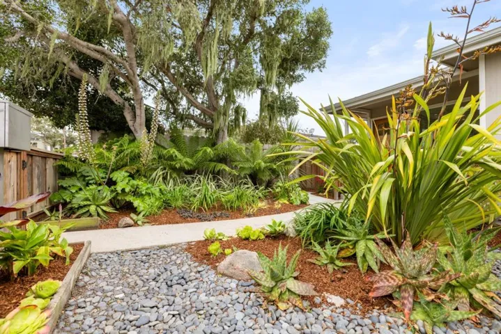1394 David Avenue, Monterey, California 93940