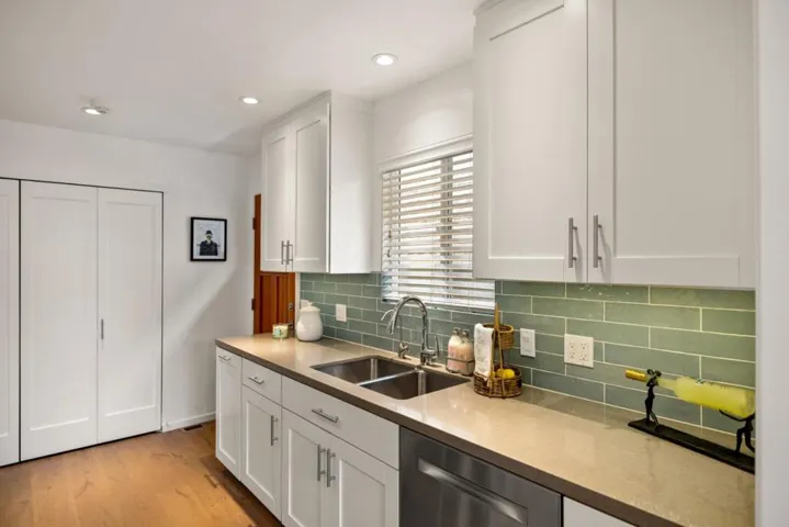 1394 David Avenue, Monterey, California 93940