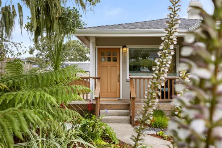 1394 David Avenue, Monterey, California 93940