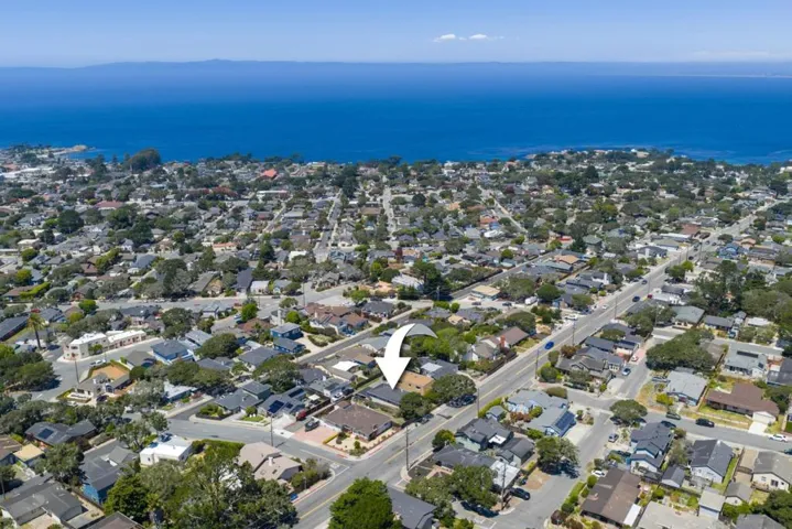 1394 David Avenue, Monterey, California 93940