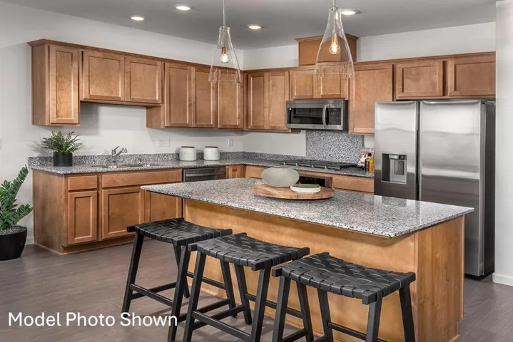 420 Tall Grass Way, Hollister, California 95023