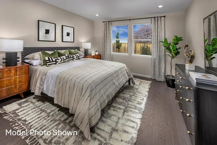 420 Tall Grass Way, Hollister, California 95023