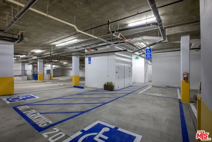 1237 S 90035 Avenue 202, Los Angeles, California 90035
