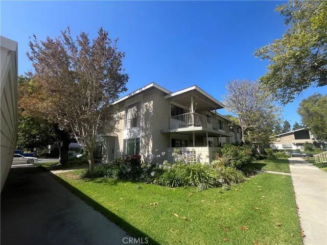 391 Avenida Castilla O, Laguna Woods, California 92637