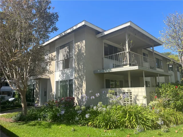 391 Avenida Castilla O, Laguna Woods, California 92637