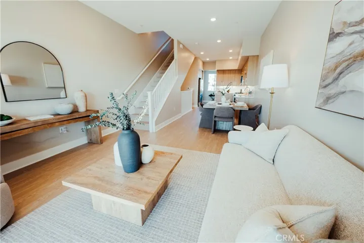 Images shown are artist renderings or photos of model home, and not actual unit. Final finishes may vary.