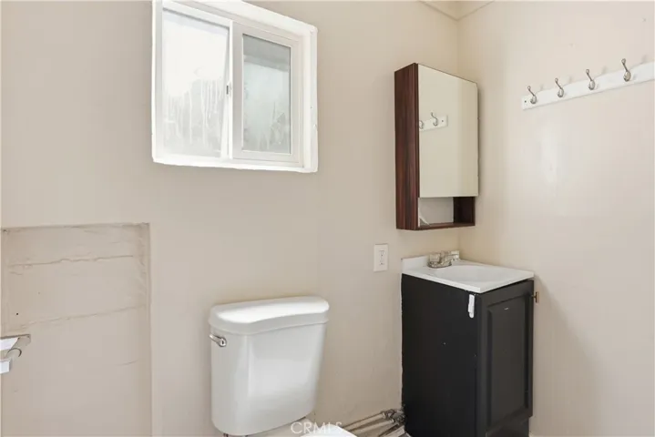 369 Log, Crestline, California 92325