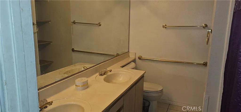 801 801 Avenue 205, Long Beach, California 90813