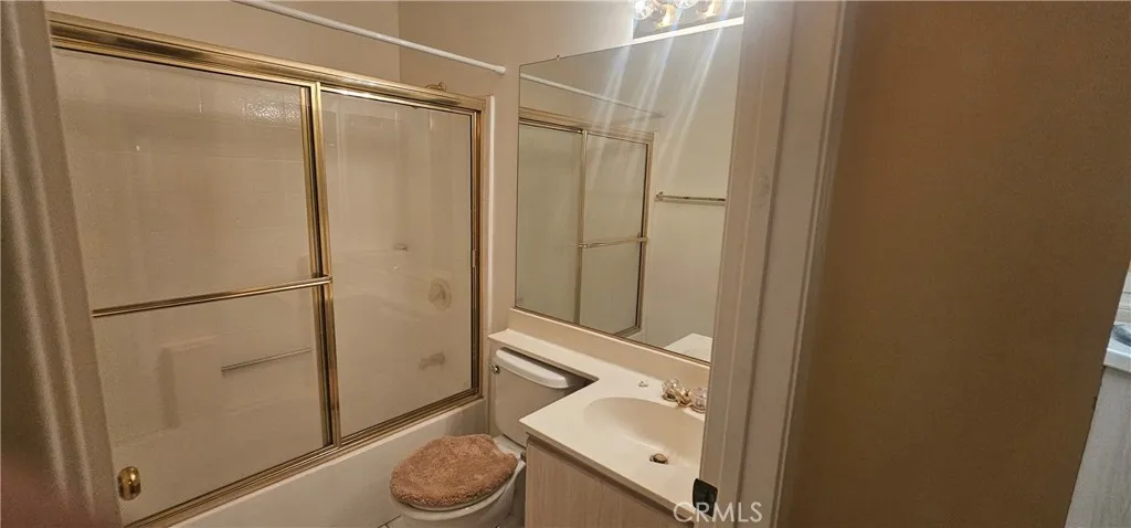 801 801 Avenue 205, Long Beach, California 90813