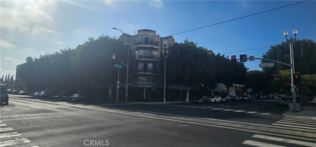 801 801 Avenue 205, Long Beach, California 90813