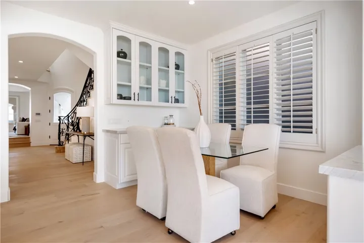 2717 Shell Street, Corona Del Mar, California 92625