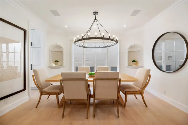 2717 Shell Street, Corona Del Mar, California 92625