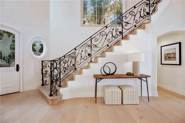2717 Shell Street, Corona Del Mar, California 92625
