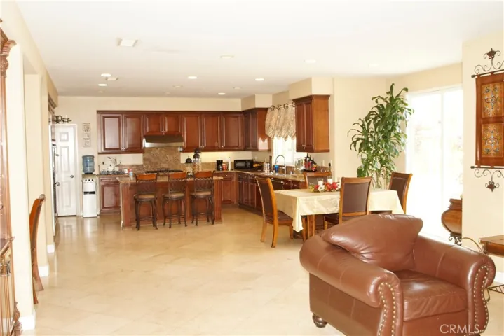 955 Randall Ranch Road, Corona, California 92881
