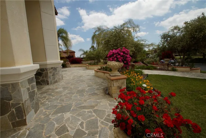 955 Randall Ranch Road, Corona, California 92881