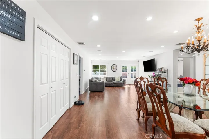 7222 Fallbrook Avenue, West Hills, California 91307