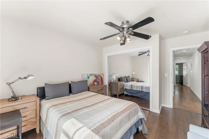 7222 Fallbrook Avenue, West Hills, California 91307