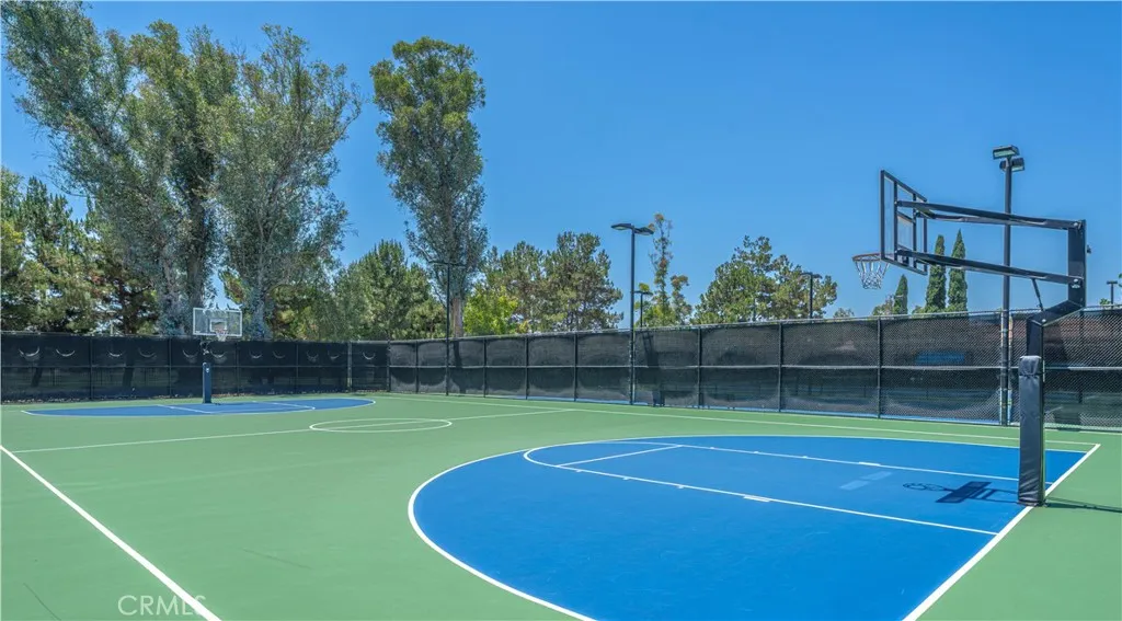 Woodbury HOA Amenities