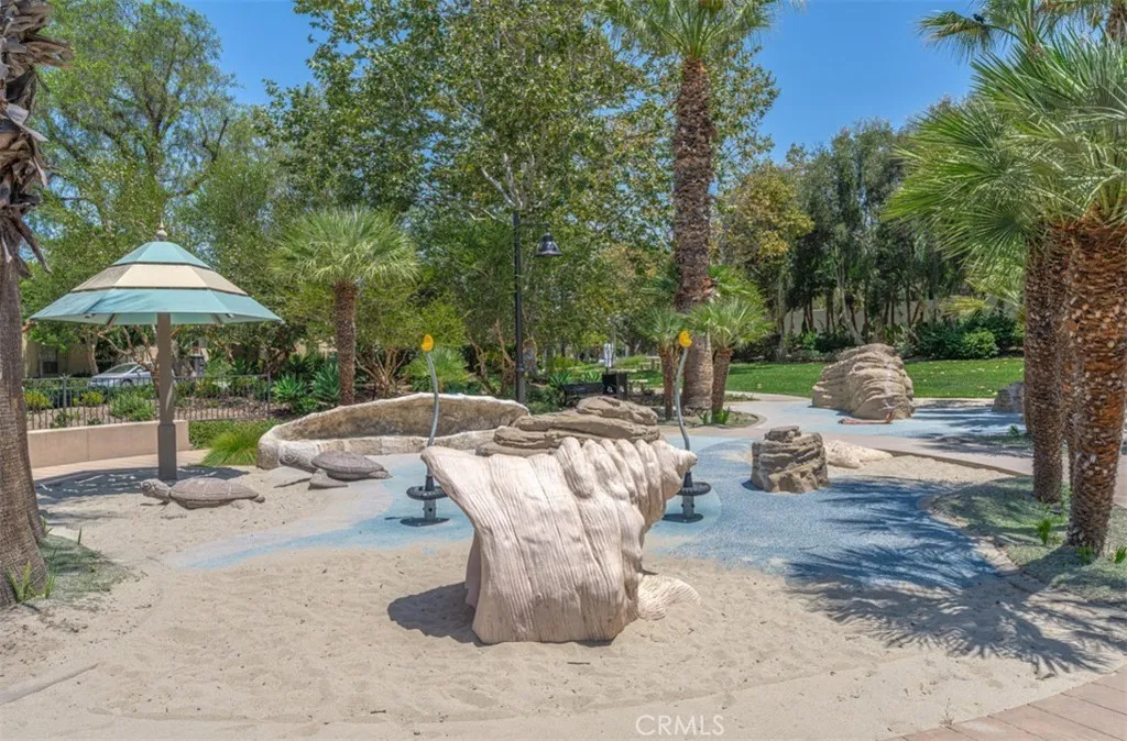 Woodbury HOA Amenities
