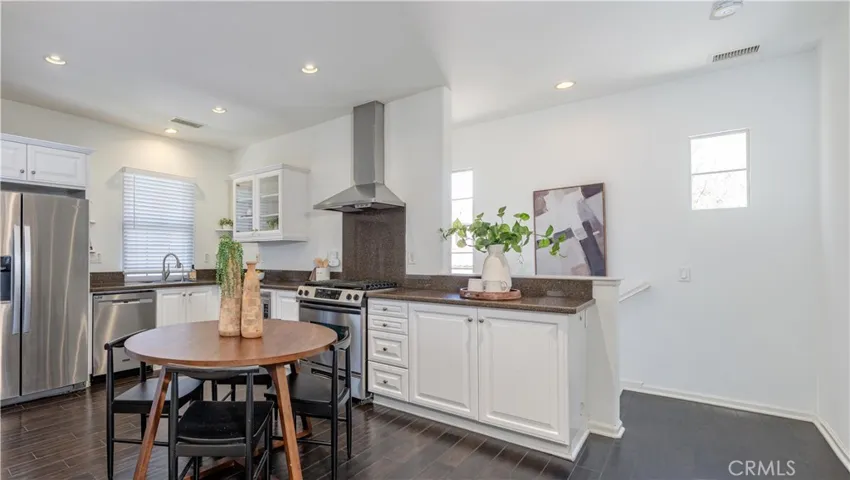 11 Nature, Irvine, California 92620