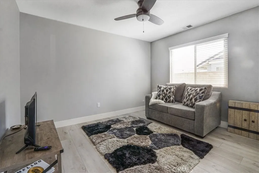 18-Bedroom3Furnished