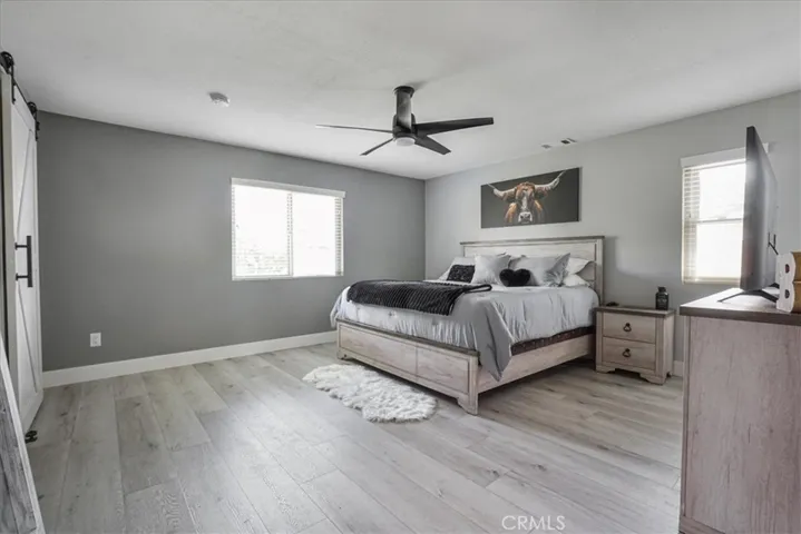 20-PrimaryFurnished