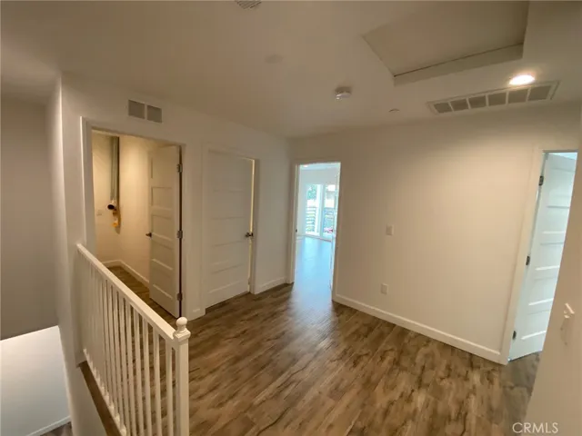 9110 Burnet Avenue, North Hills, California 91343