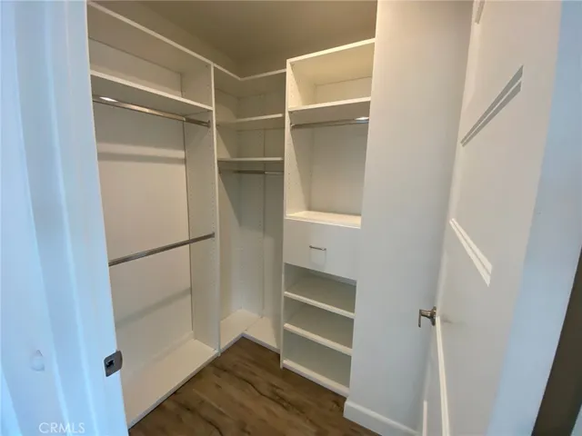 9110 Burnet Avenue, North Hills, California 91343