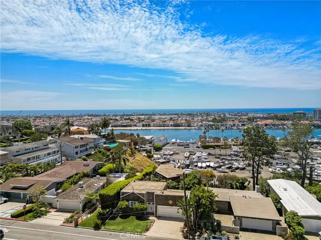 2209 Cliff Drive, Newport Beach, California 92663