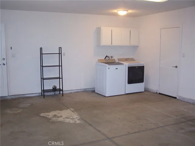 Garage 1