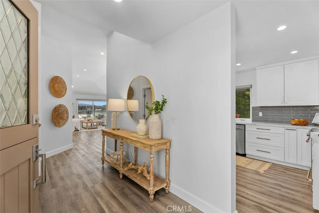 Entry way