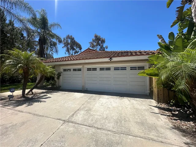 14433 Maplewood, Poway, California 92064
