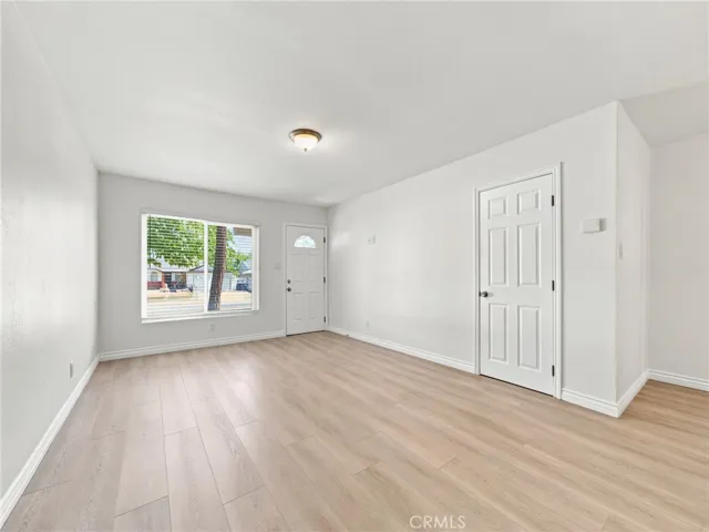 1156 W Avenue J7, Lancaster, California 93534