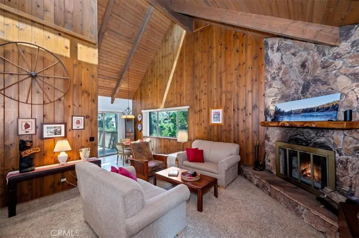 750 Grass Valley, Lake Arrowhead, California 92352