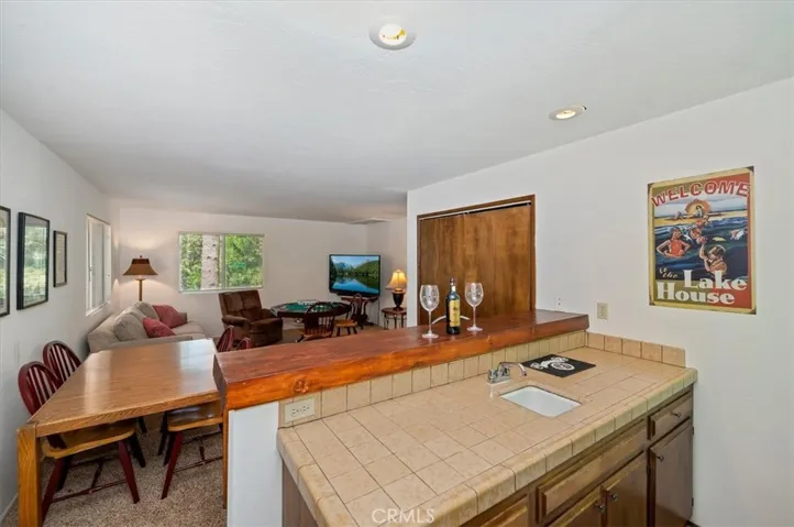 750 Grass Valley, Lake Arrowhead, California 92352