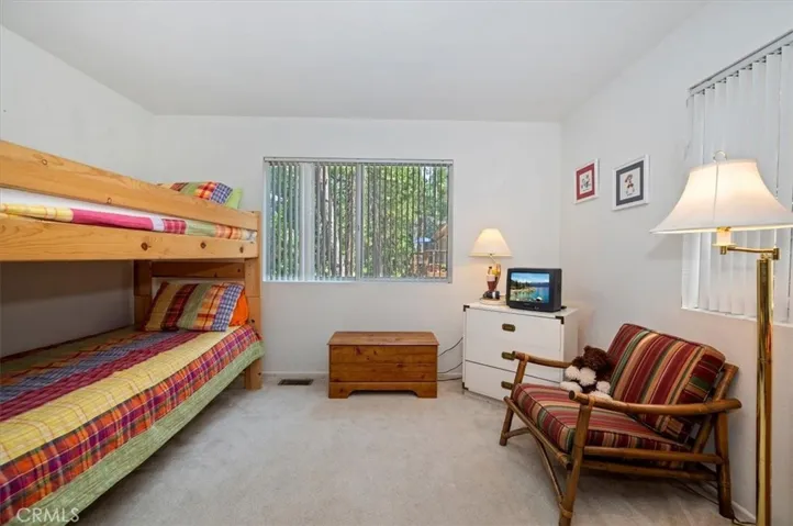 750 Grass Valley, Lake Arrowhead, California 92352